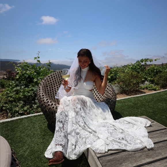 12th Tribe White Lace Dress - Picture 2 of 4